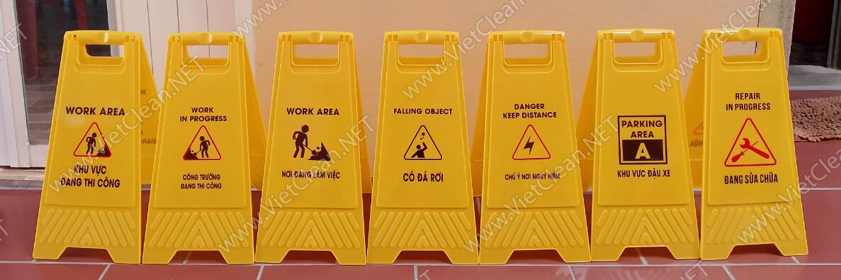 Biển cảnh báo chữ A và những lưu ý khi gặp phải